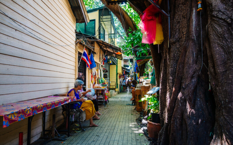 Bangkok Solo Reisen Strasse Scaled