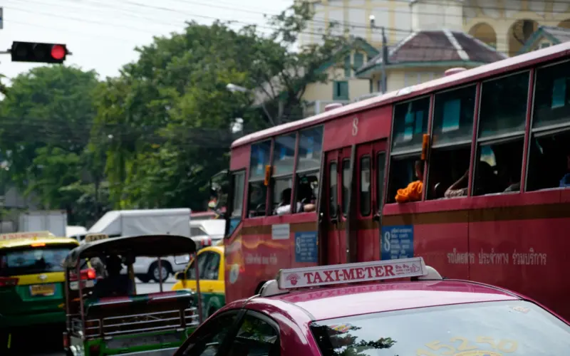 Bangkok Transport-Guide: So kommst du wirklich von A nach B