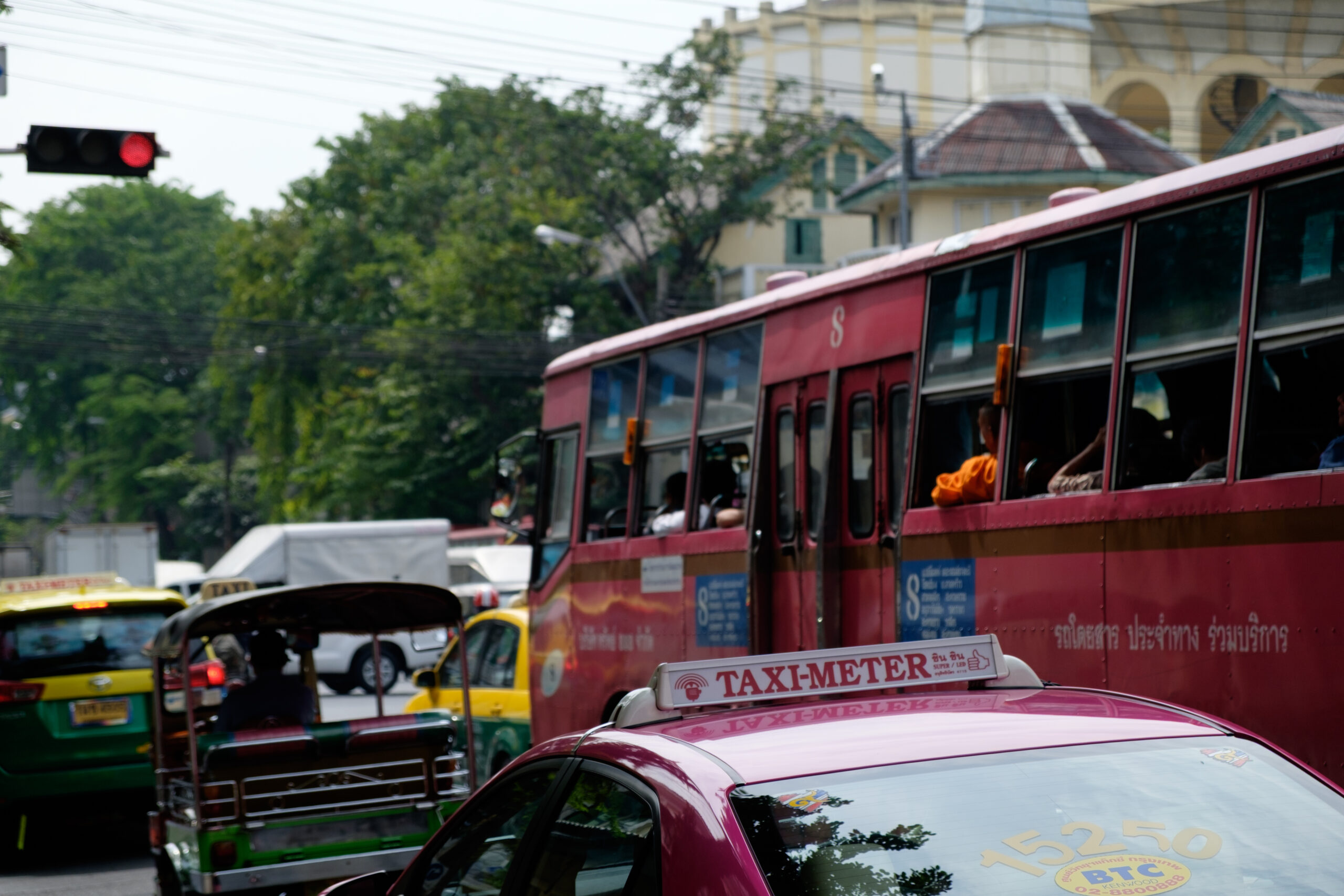 Bangkok Transport-Guide: So kommst du wirklich von A nach B