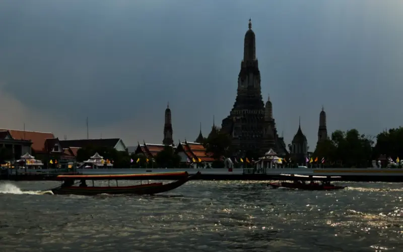 Bangkok Reisezeit: Wann du fahren solltest und wann lieber nicht