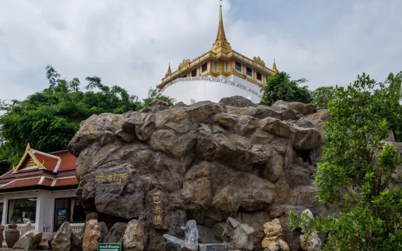 Wat Saket Bangkok – Der goldene Berg: Besucherguide 2026